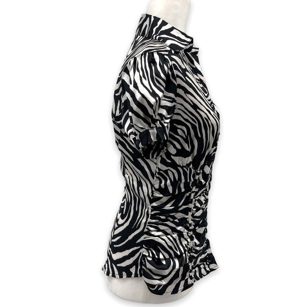 Guess Jeans Zebra Print Silky Short Sleeve Button Front Ruched Collared Blouse - Picture 4 of 14